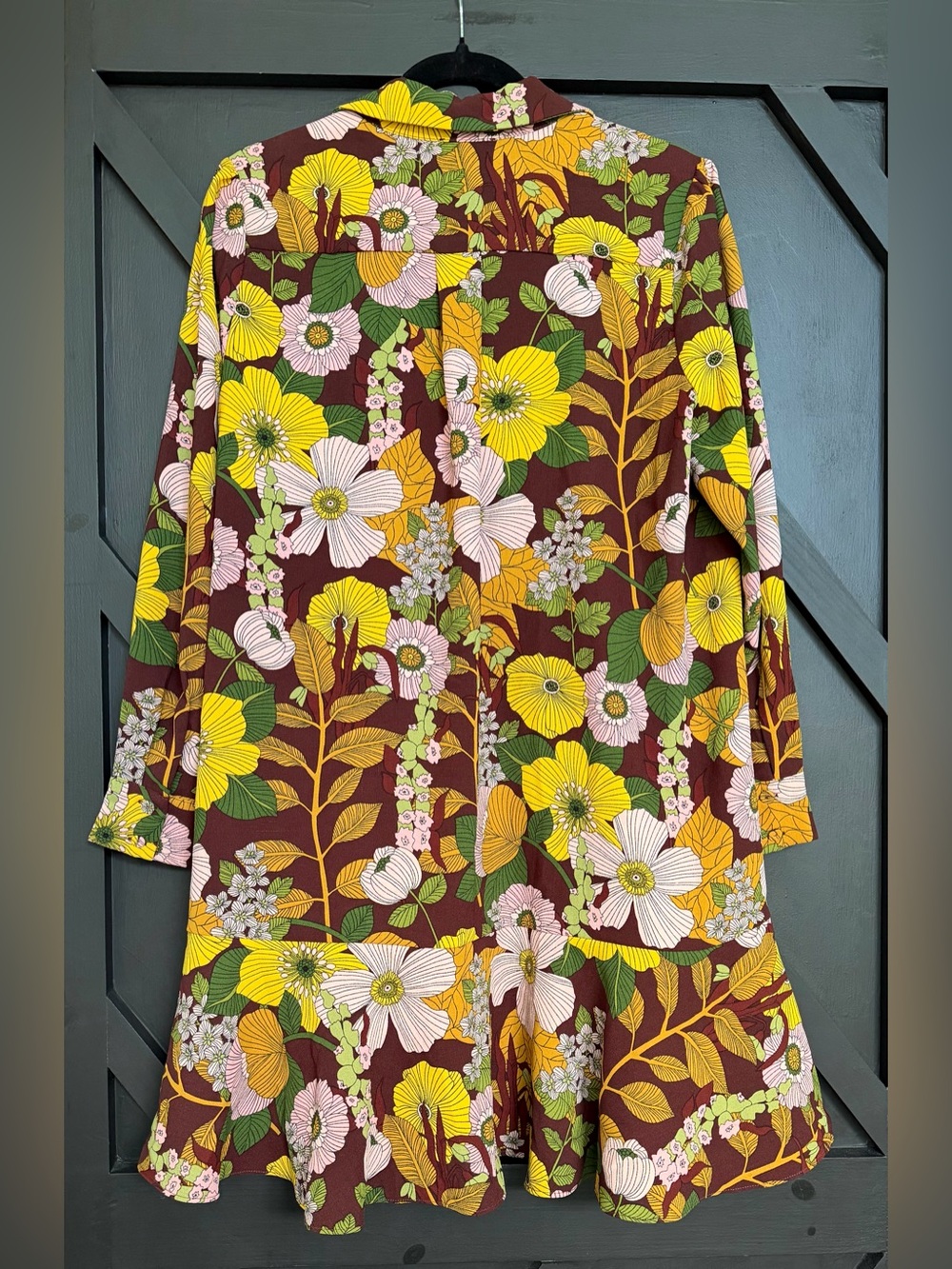 Tuckernuck Retro Floral Crepe Callahan Shirt Dress Brown Multi, Size Medium - Picture 5 of 7